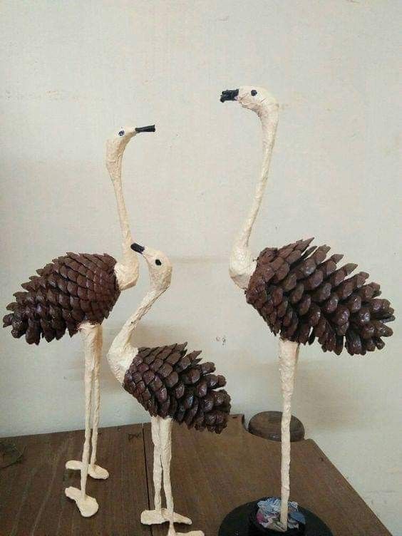 animales hechos con pinas