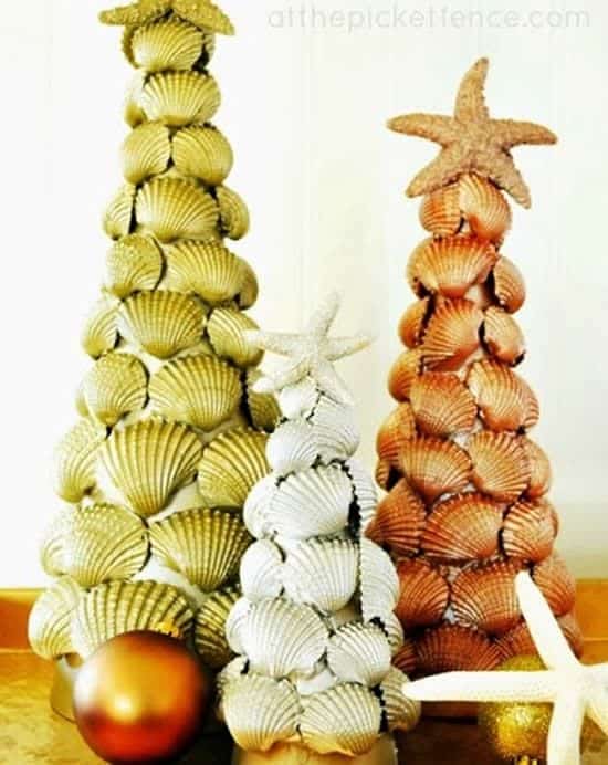 arboles de navidad hechos con conchas marinas 10