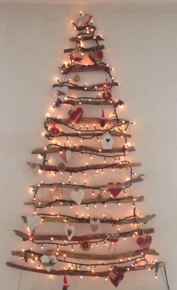 arboles de navidad montados en la pared 5