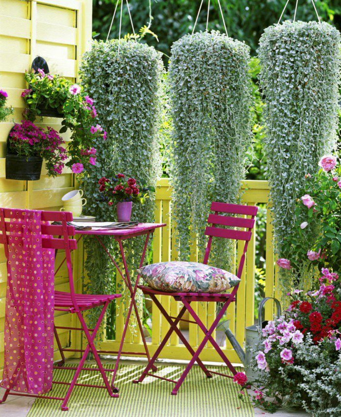 balcones decorados con plantadores 6