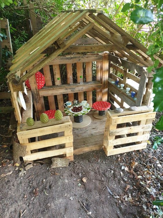 casitas para ninos hechas con palets de madera 7