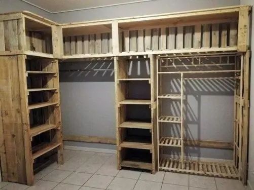 closets que puedes hacer con madera reciclada 3