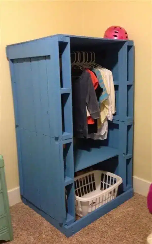 closets que puedes hacer con madera reciclada 5