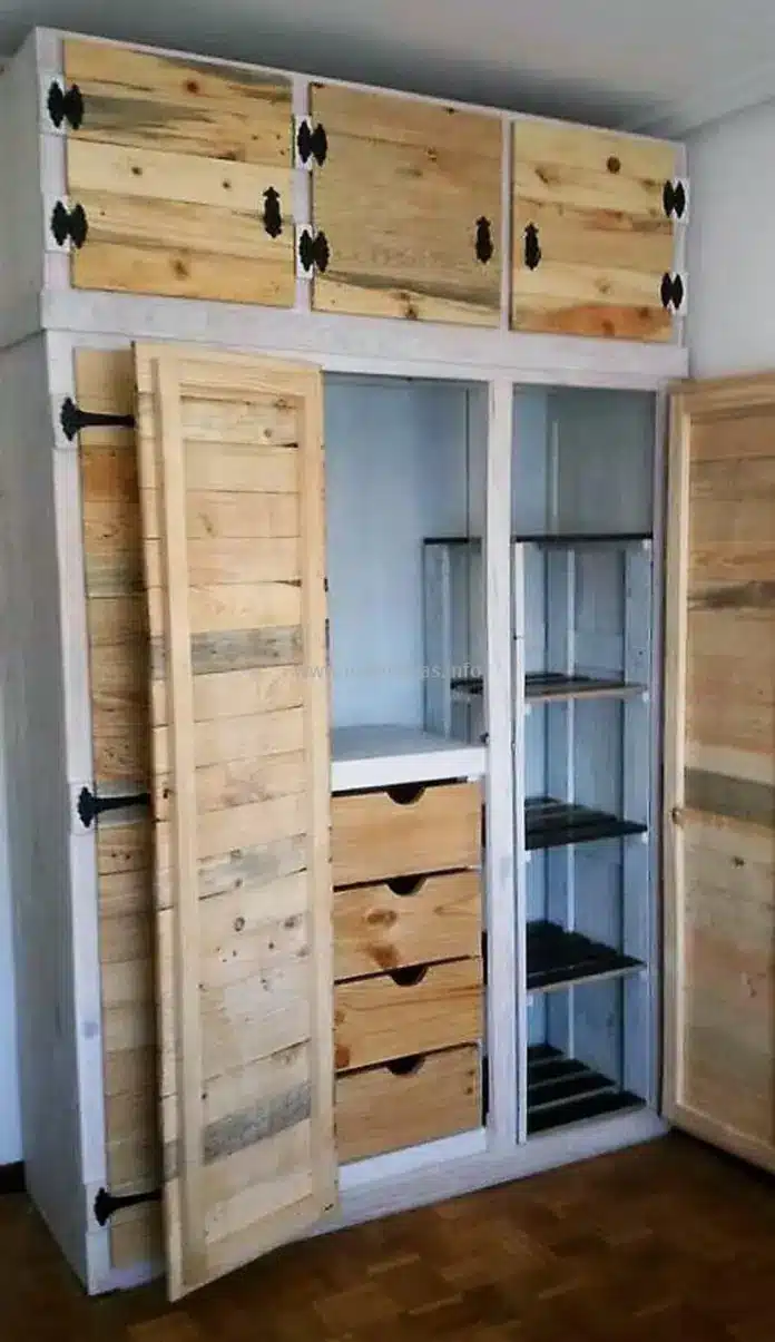 closets que puedes hacer con madera reciclada
