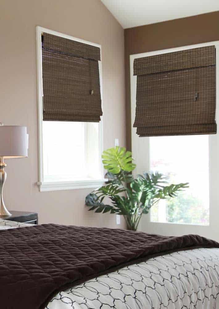 como decorar con cortinas de bambu 2