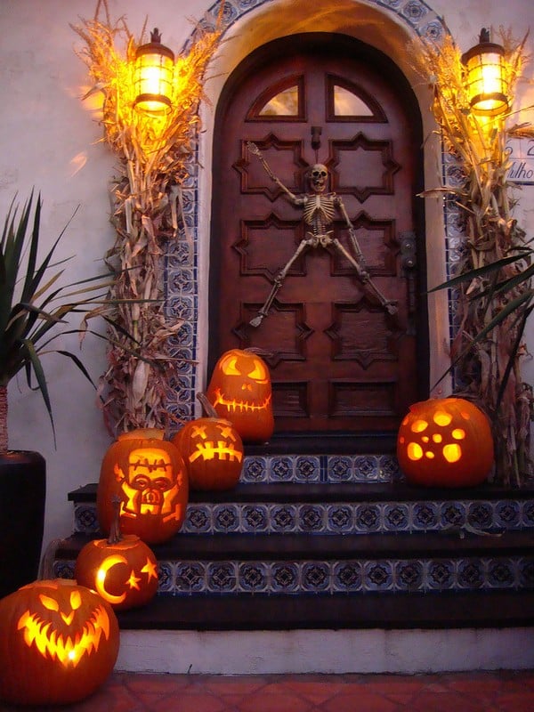 decor Puertas Halloween 13