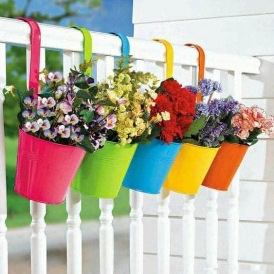 decoraciones florales para tus pequenos balcones 4