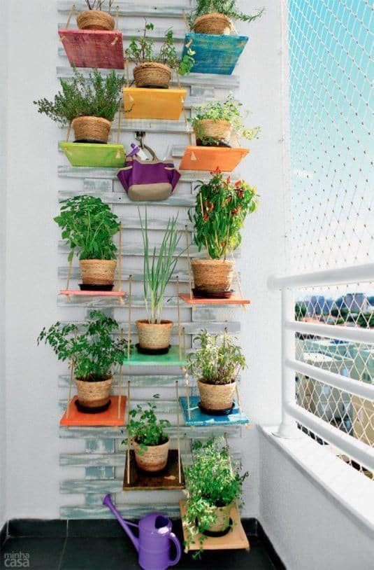 decoraciones florales para tus pequenos balcones