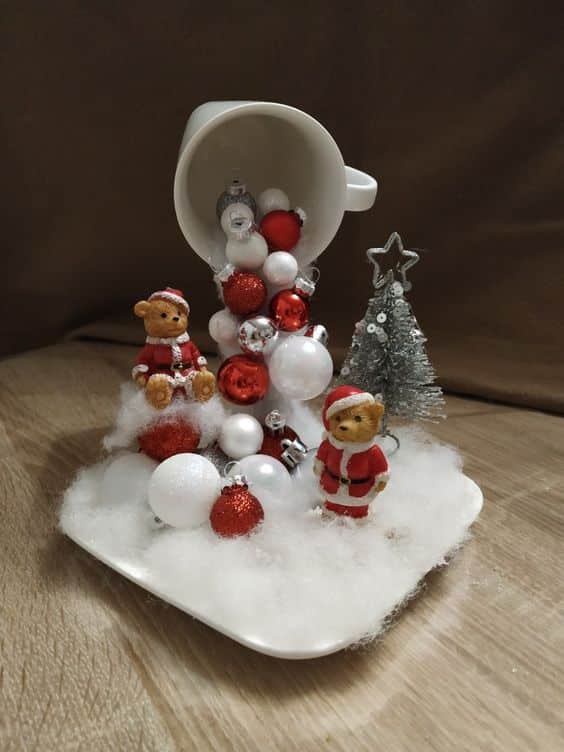 decoraciones navidenas con tazas flotantes 3