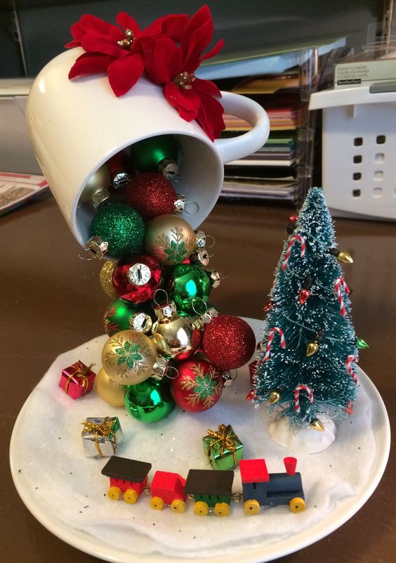 decoraciones navidenas con tazas flotantes 5