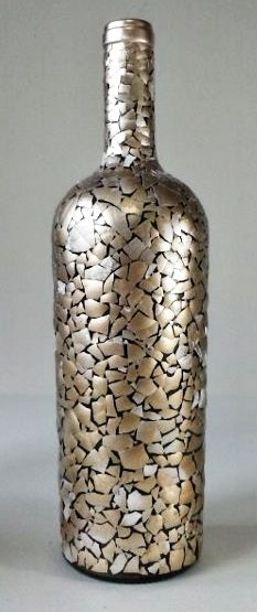 decorar botellas de vidrio con cascaras de huevo 9