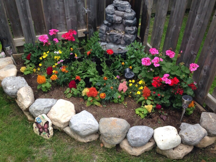 decorar rincones en el jardin 2