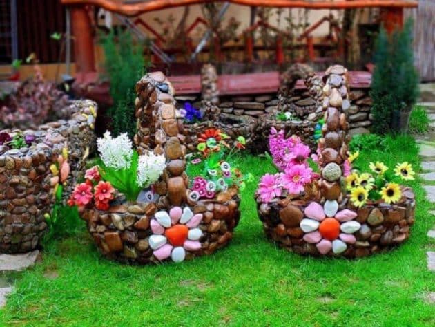 decorar tu jardin con piedras 18