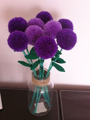 flores hechas con pompones 3