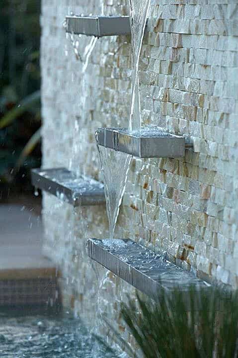 fuente de pared para decorar tu jardin 2