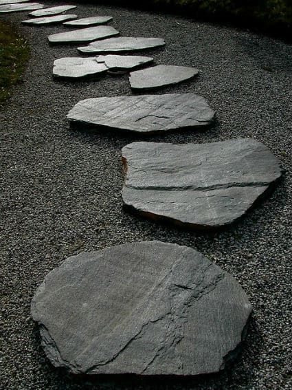 hacer un camino concreto en su entrada o jardin 10