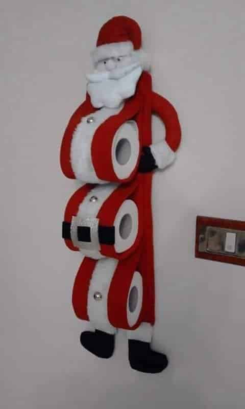 ideas de decoracion de bano para navidad 11