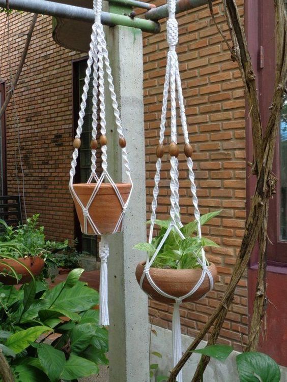 ideas de maceteros colgantes al aire libre macrame