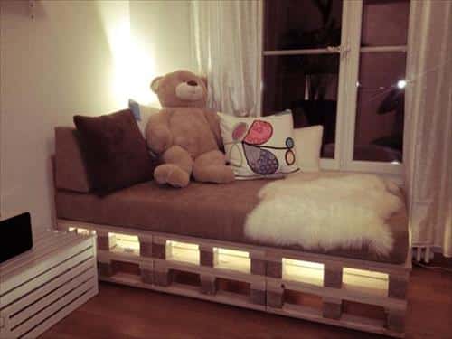 ideas de muebles infantiles hechos con palets