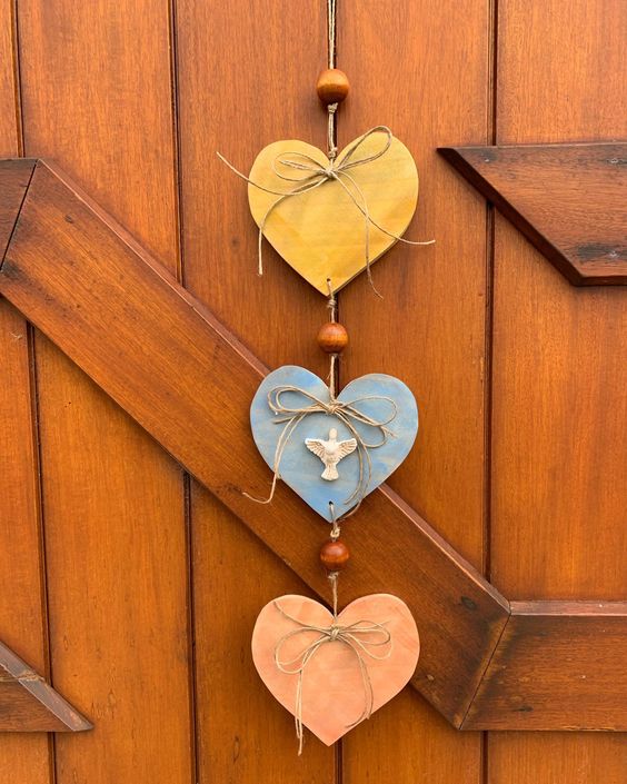 ideas diy de corazon de madera rustica 10