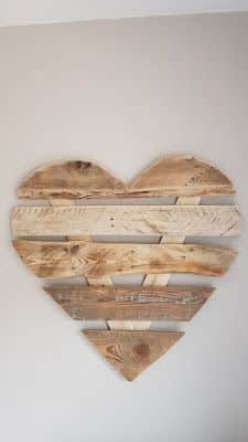 ideas diy de corazon de madera rustica 6
