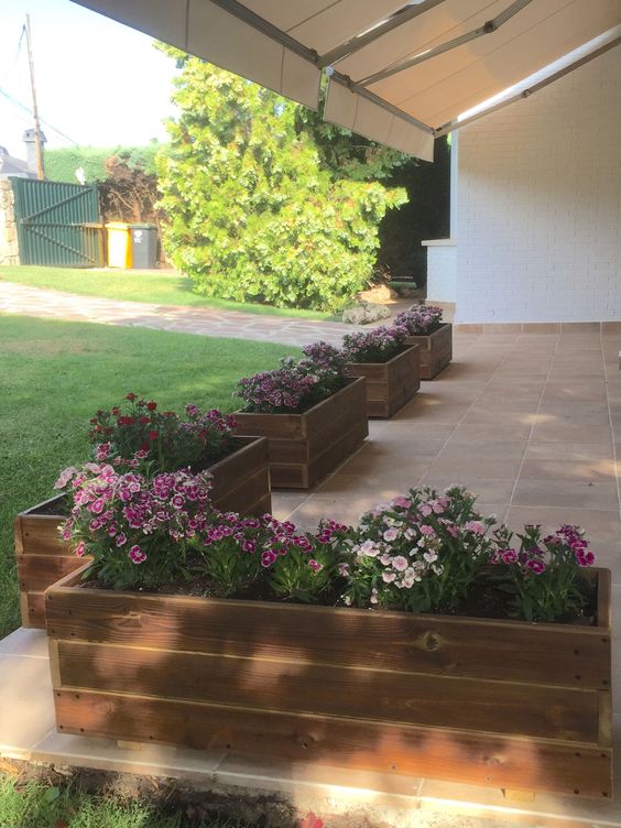 ideas jardineras de madera para tu jardin 1