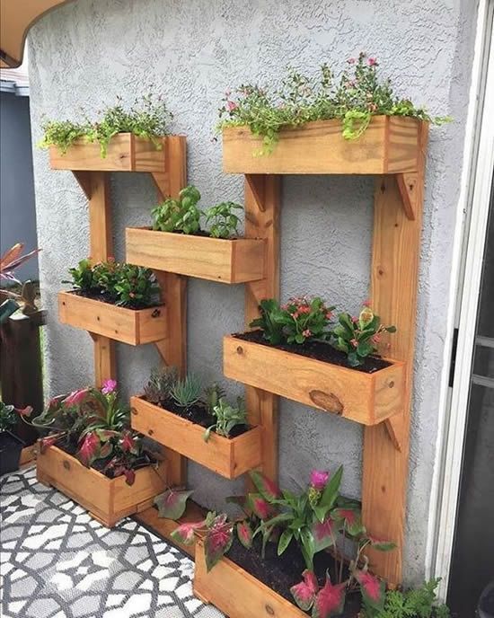 ideas jardineras de madera para tu jardin 3