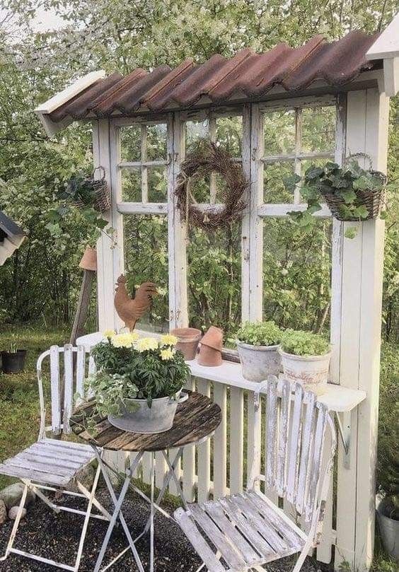 ideas para el jardin hechas con puertas antiguas 7