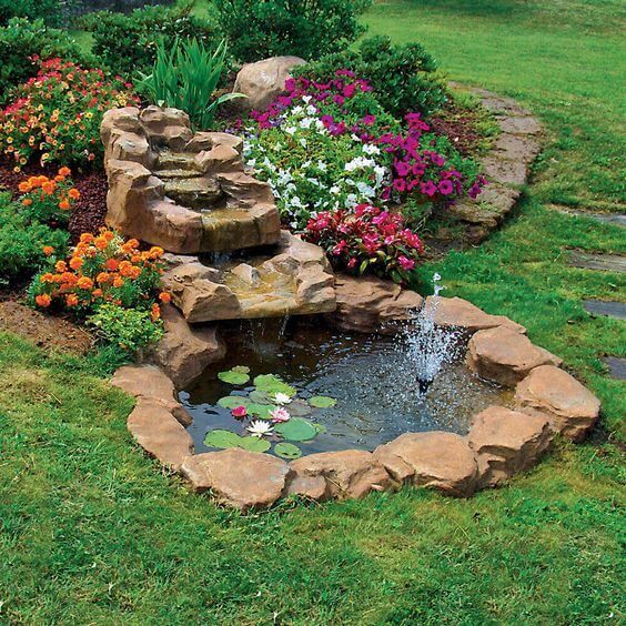 ideas pequenos estanques para tu jardin 3