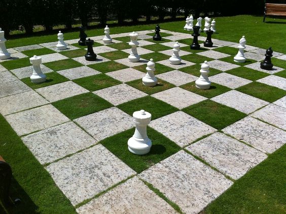 jardin en el patio de tablero de ajedrez 4