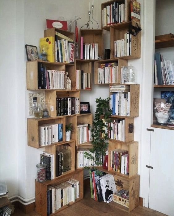 librerias hechas con cajas de madera 12