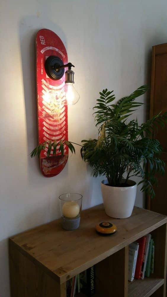 maneras creativas para reutilizar patinetas 9