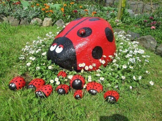 piedras de animales para decorar el jardin